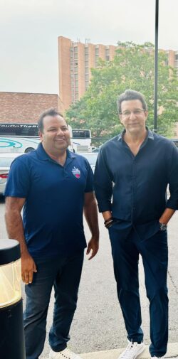 Mani meets the cricket maestro, Wasim Akram — a true icon of excellence.
A shared moment of respect, leadership, and inspiration.